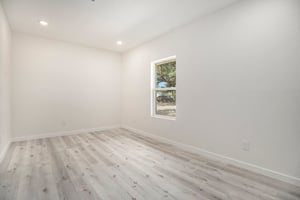 23045934