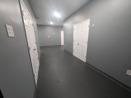 27280686
