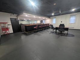 27280689