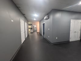 27280685