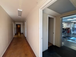 23180547