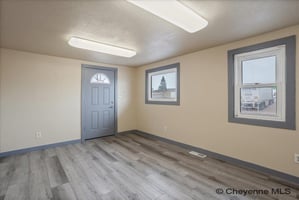 23180565