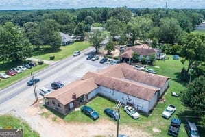 23183908