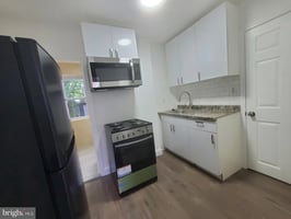 23270886