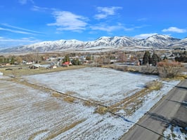 23273532