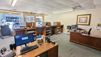 33180429