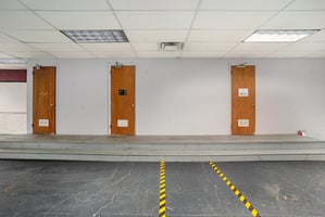 23518574