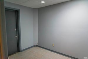 23525467