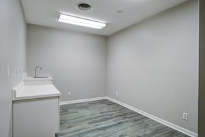26935968