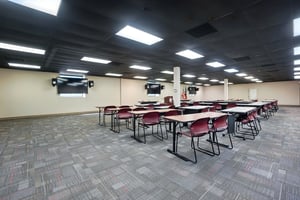 23572582