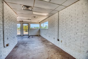 23712539
