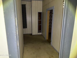 23722472