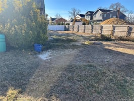 28902789
