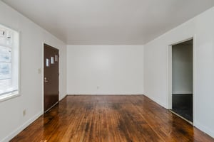 24385918
