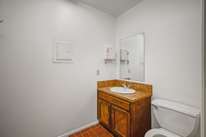 24687201
