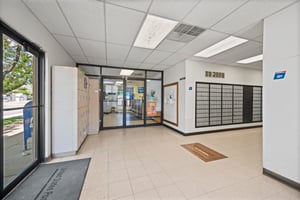 28932082