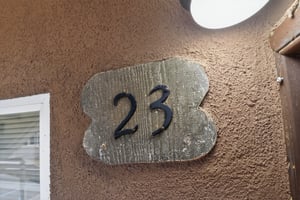 32318284