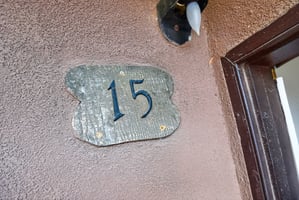 32318251