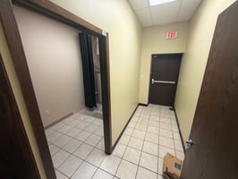 33293582