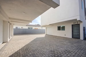 24324952