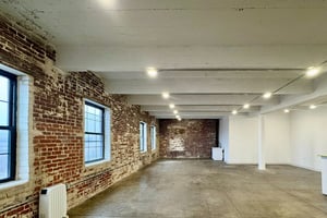 24515931