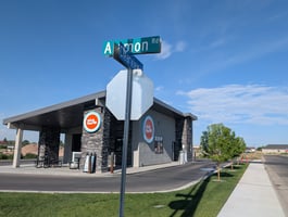 24572686
