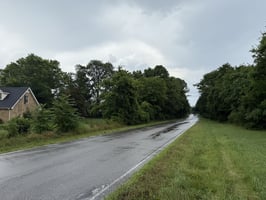 24610512