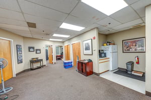 24900316