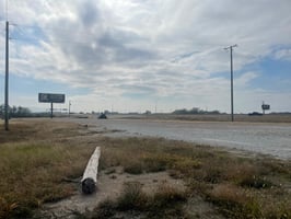 24688574