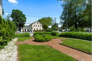31606734