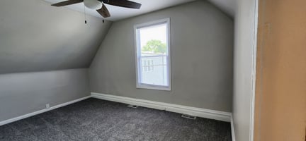 24679712