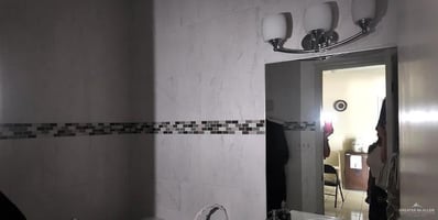 28173391