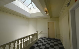24705324