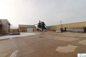 27916683