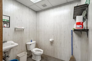 24722654