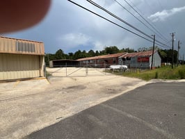 24730533