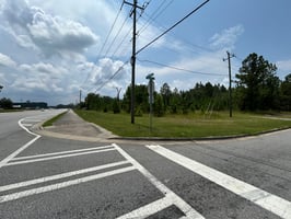 24807522