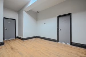 24901097