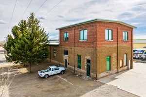 24905281