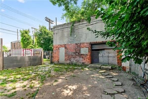 24909587