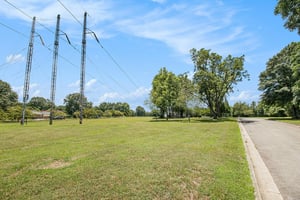 31865400