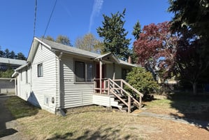 27390479