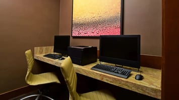 24999931