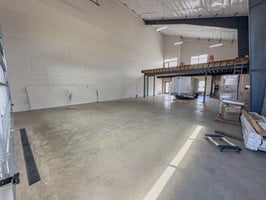 25423562