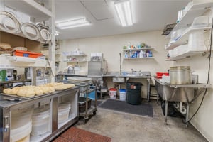 28937624