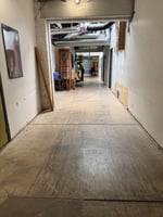 25472302