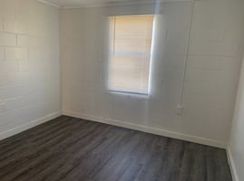 25472138