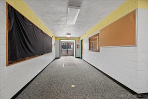 25482614