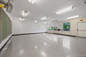 25482629