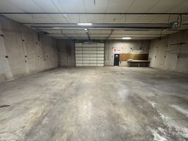 25484593